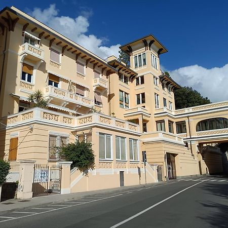 Ferienwohnung Il Faro Dei Poeti Lerici Exterior foto
