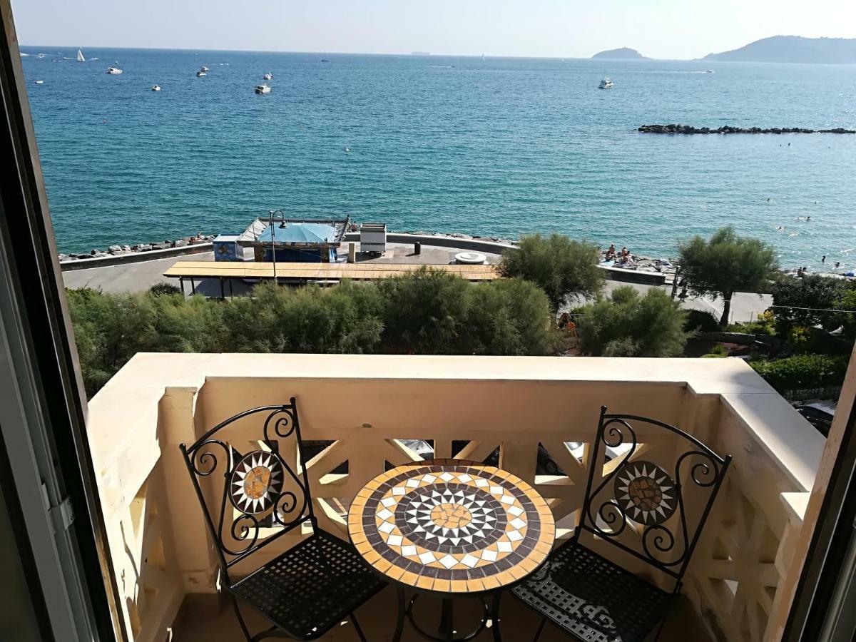 Ferienwohnung Il Faro Dei Poeti Lerici Exterior foto