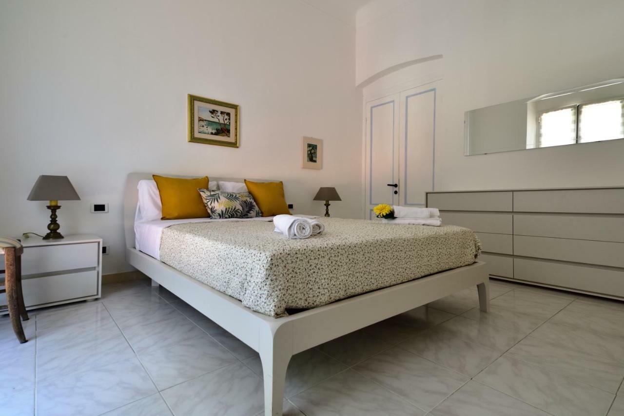 Ferienwohnung Il Faro Dei Poeti Lerici Exterior foto