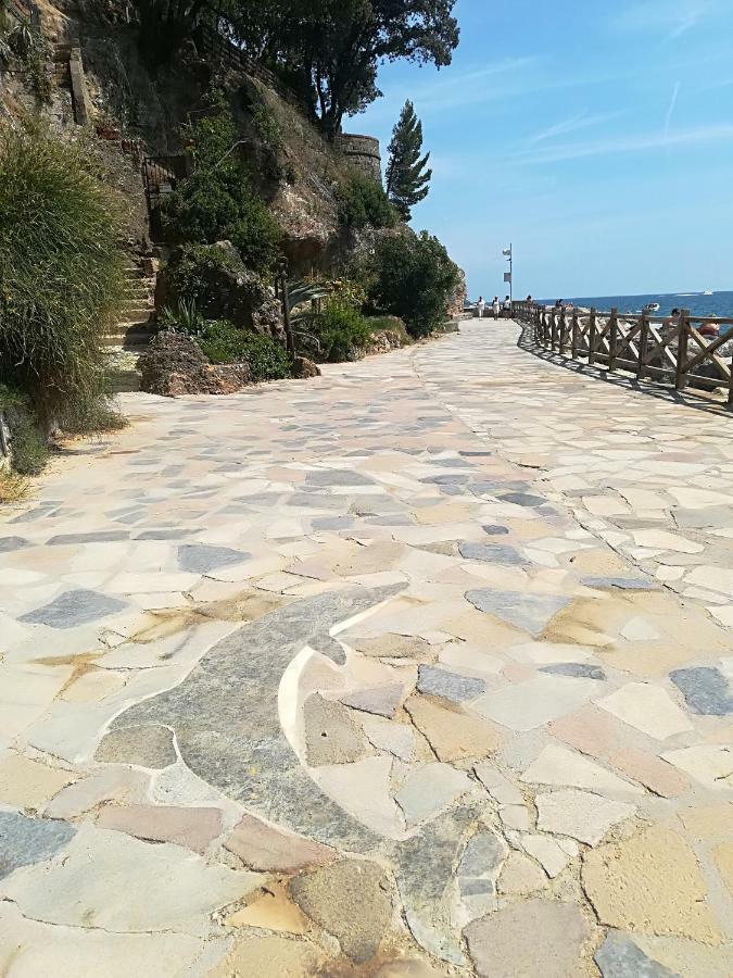 Ferienwohnung Il Faro Dei Poeti Lerici Exterior foto